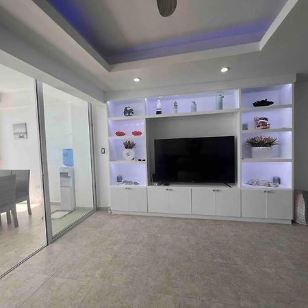 Bueno Paradise Condo In Marbella ฆวนโดลีโอ ภายนอก รูปภาพ
