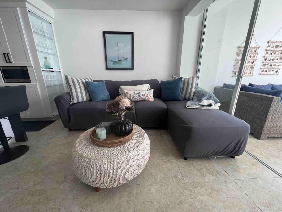 Bueno Paradise Condo In Marbella ฆวนโดลีโอ ภายนอก รูปภาพ