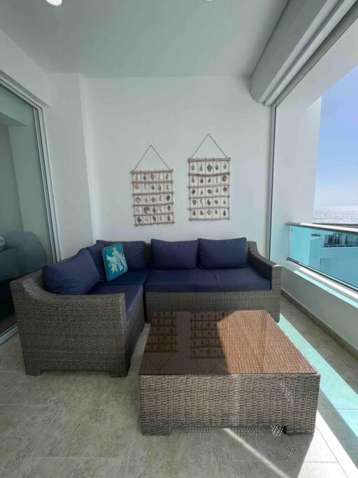 Bueno Paradise Condo In Marbella ฆวนโดลีโอ ภายนอก รูปภาพ
