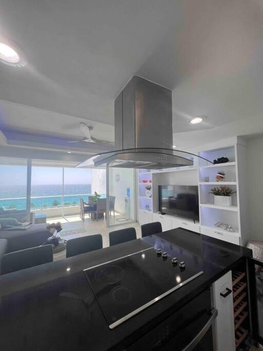 Bueno Paradise Condo In Marbella ฆวนโดลีโอ ภายนอก รูปภาพ