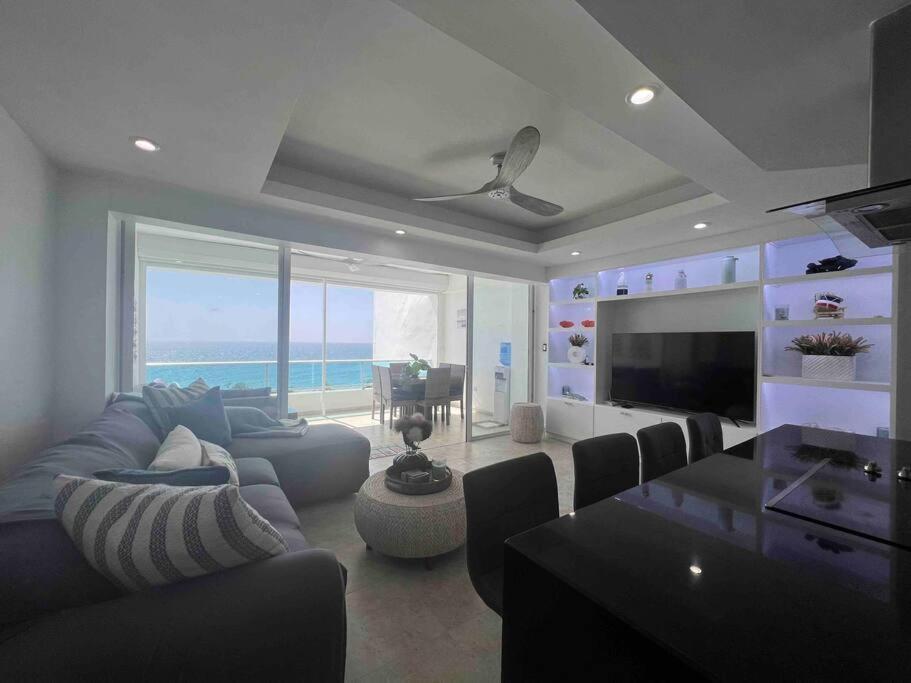 Bueno Paradise Condo In Marbella ฆวนโดลีโอ ภายนอก รูปภาพ